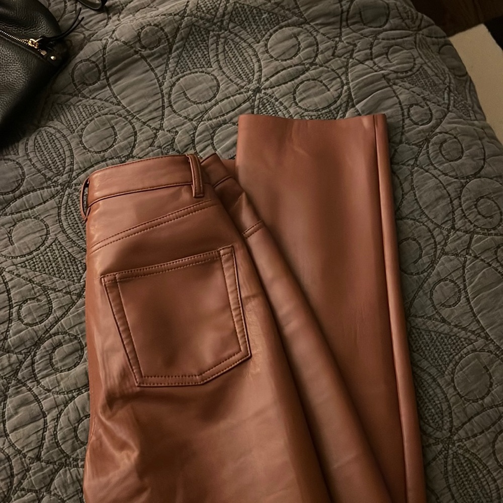 Aritzia Melina pant